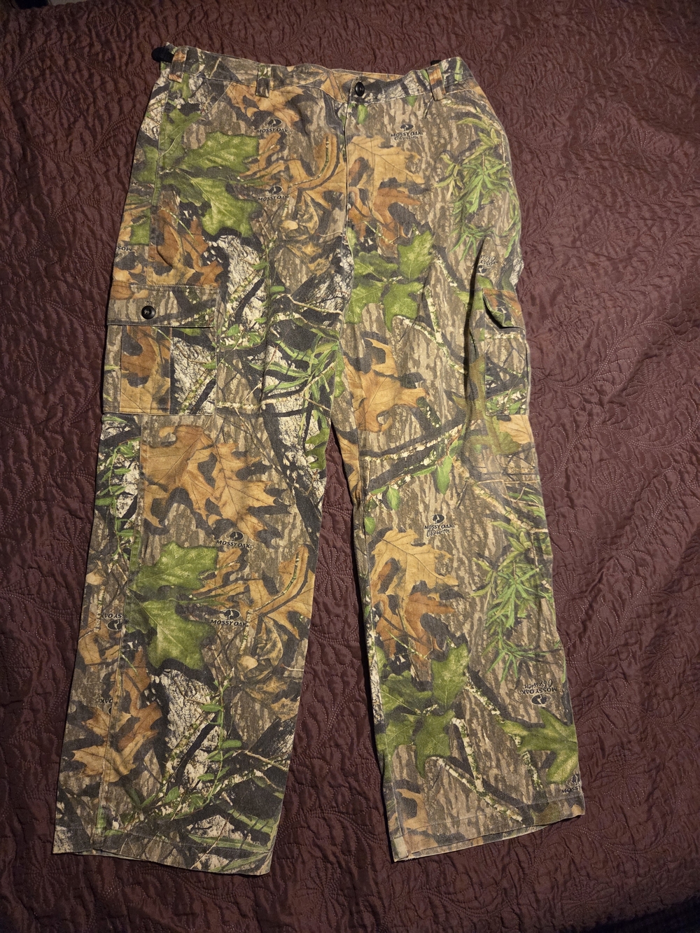 Men's Camouflage Cargo Pants in Green/Brown Camo